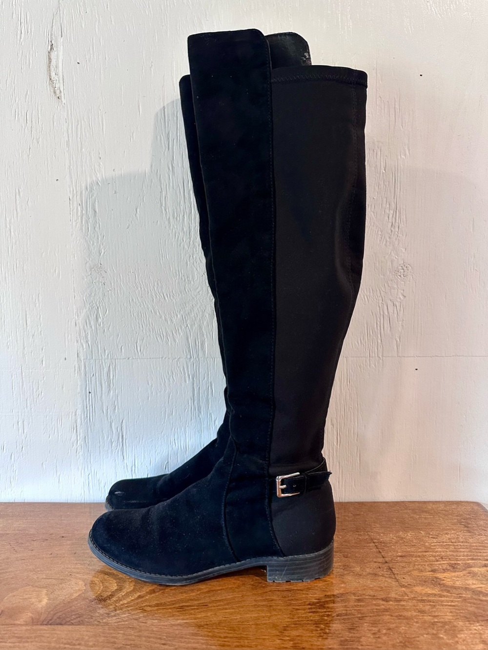 Black Knee-High Women's Riding Boots